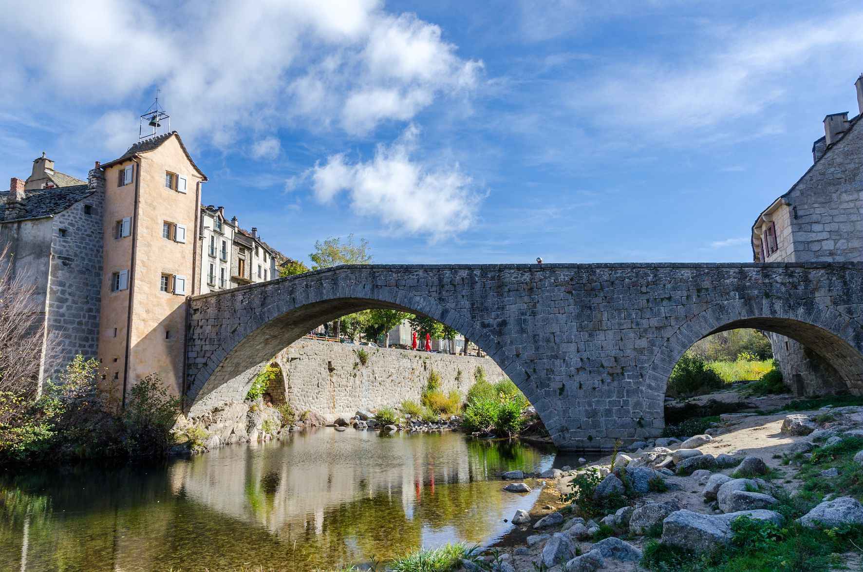 Gorges et Vallée du Tarn GR 736 - Des Cévennes au Mont Lozère, Office ...