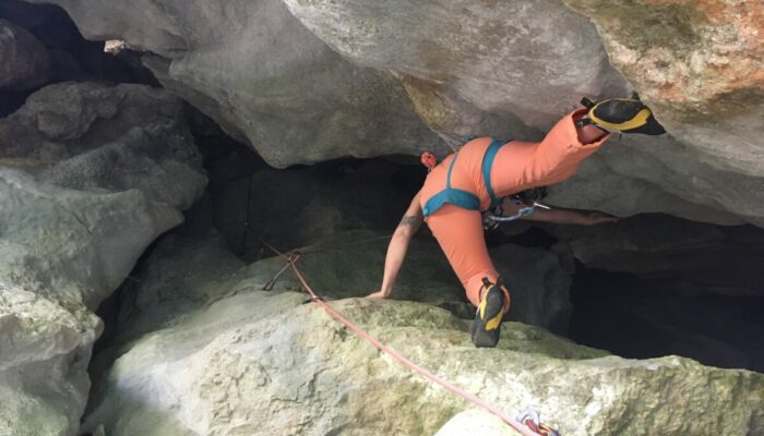 Image 2 : ANTIER FRÉDÉRIC MONITEUR ESCALADE / GUIDE CANYON