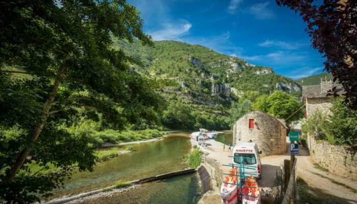 Image 0 : CANOË BLANC - MOULIN DE LA MALÈNE