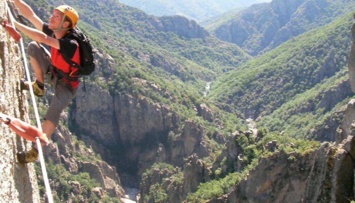 Image 3 : GRANDEUR NATURE : SPORTS DE GRIMPE