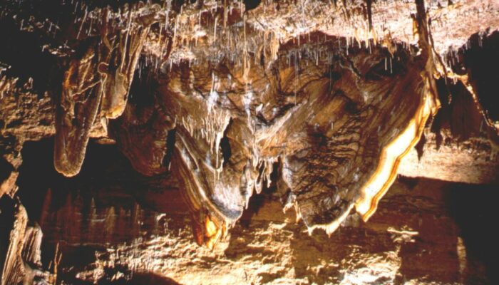 Image 2 : GROTTE DE TRABUC