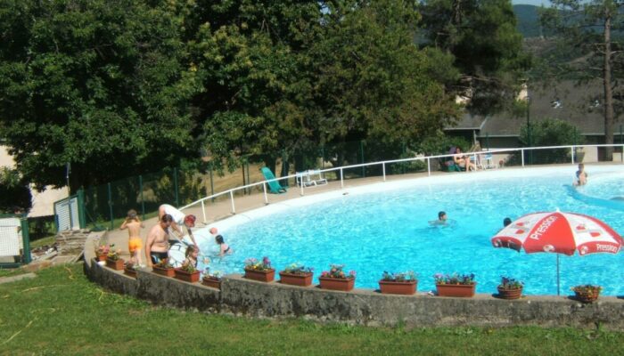 Image 0 : PISCINE LE SERRE DE LA CAN - SAINT-GERMAIN-DE-CALBERTE