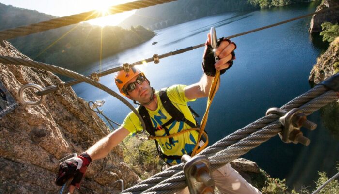 Image 1 : VIA FERRATA LAC DE VILLEFORT