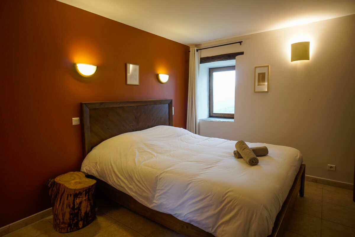 Image 1 : LOU REY ÉCO-HAMEAU