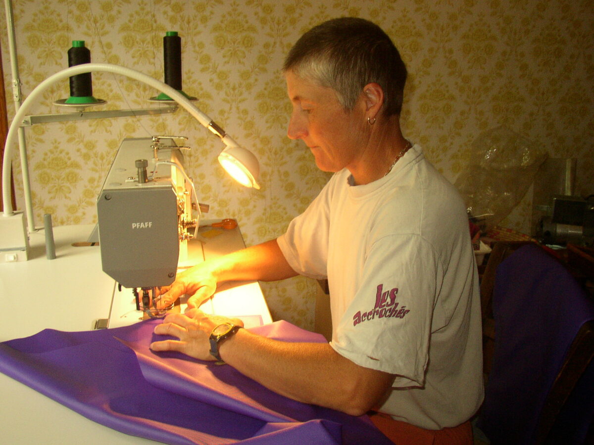 Image 1 : CRÉATRICE ACCESSOIRES TEXTILES - ODILE GALZIN CÉVENNES ÉVASION