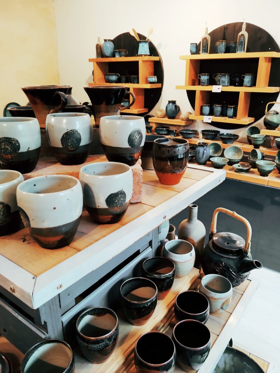 Image 4 : POTERIE DU SENS