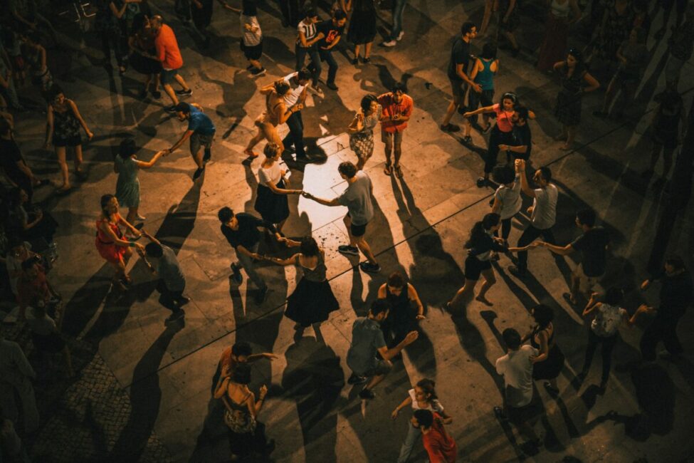 Image 0 : À VOUS DE DANSER