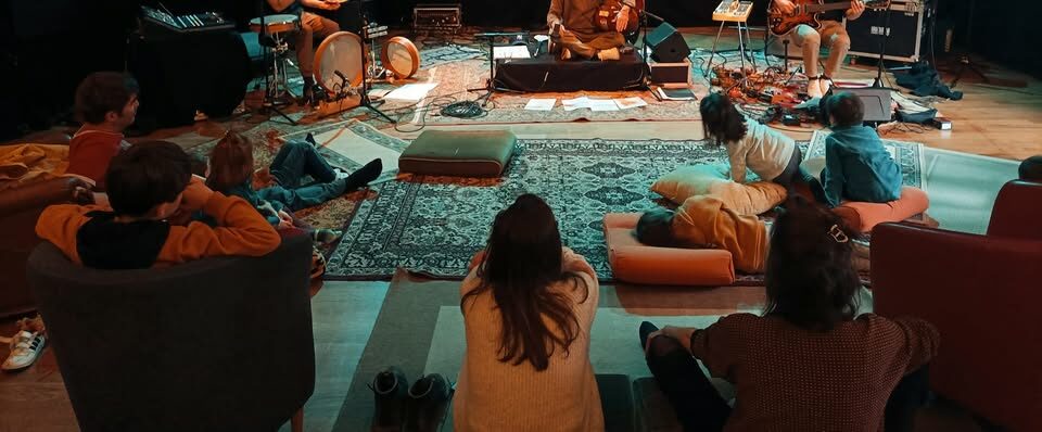 Image 0 : ATELIER PARENTS-ENFANTS AVEC LEDA ENSEMBLE