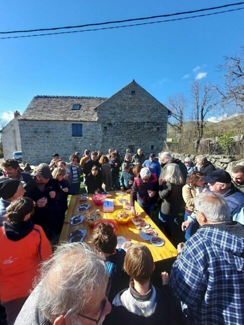 Image 1 : CONCOURS DE SAUCISSON