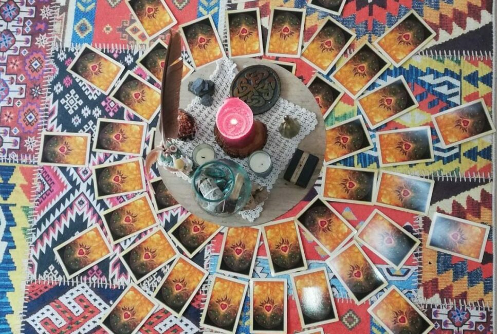 Image 0 : LES ATELIERS ANAIA : CONSTELLATIONS FAMILIALES