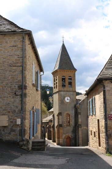 Image 0 : LEVEZ LE PIED SUR LE MONT LOZERE : VISITE GUIDÉE DU BLEYMARD