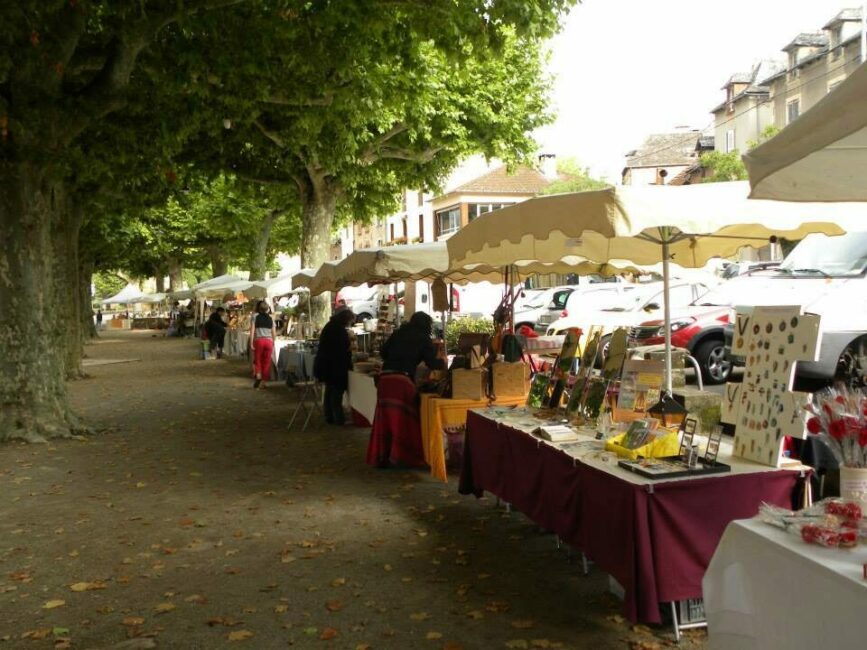 Image 0 : MARCHÉ ARTISANAL LAUZ'ART