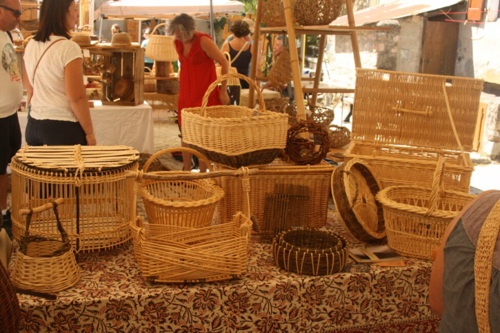 Image 0 : MARCHÉ DES VANNIERS ET DES POTIERS