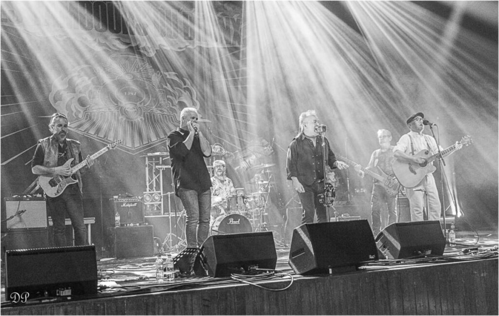 Image 0 : REPAS-CONCERT DE TARN RIVER JAM