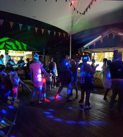 Image 0 : SOIRÉE AU CAMPING : DUO BEEP-BEEP