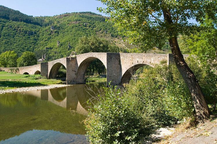 Image 0 : UN ETE AVEC LE PARC : À PROXIMITÉ DU TARN