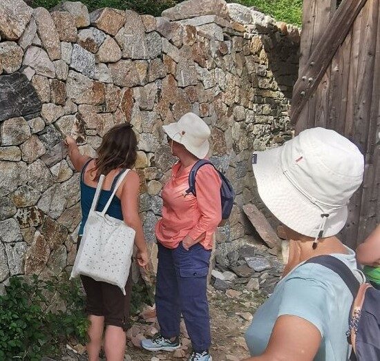 Image 0 : VISITE GUIDÉE "PIERRES SÈCHES, BIEN FRAÎCHES"