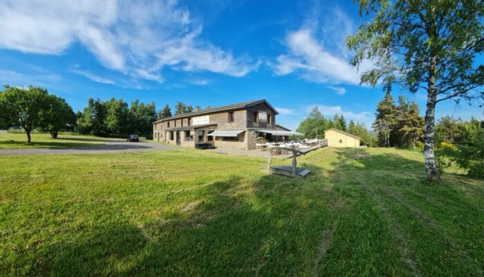 Image 0 : CHALET HOTEL DU MONT LOZERE