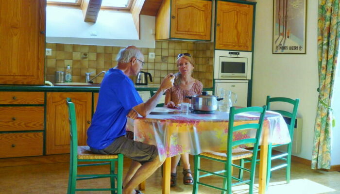 Image 3 : "LE MILLEPERTUIS"