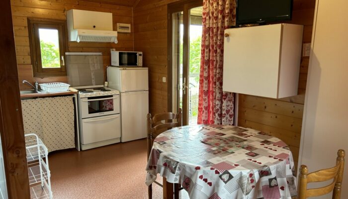 Image 1 : LA TCHOURETTE DU MONT LOZERE - PETIT CHALET