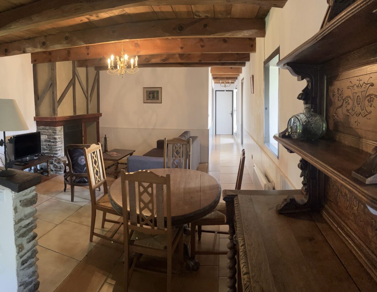 Image 3 : CHÂTEAU DE CAMBIAIRE : GÎTE CASTELLAS