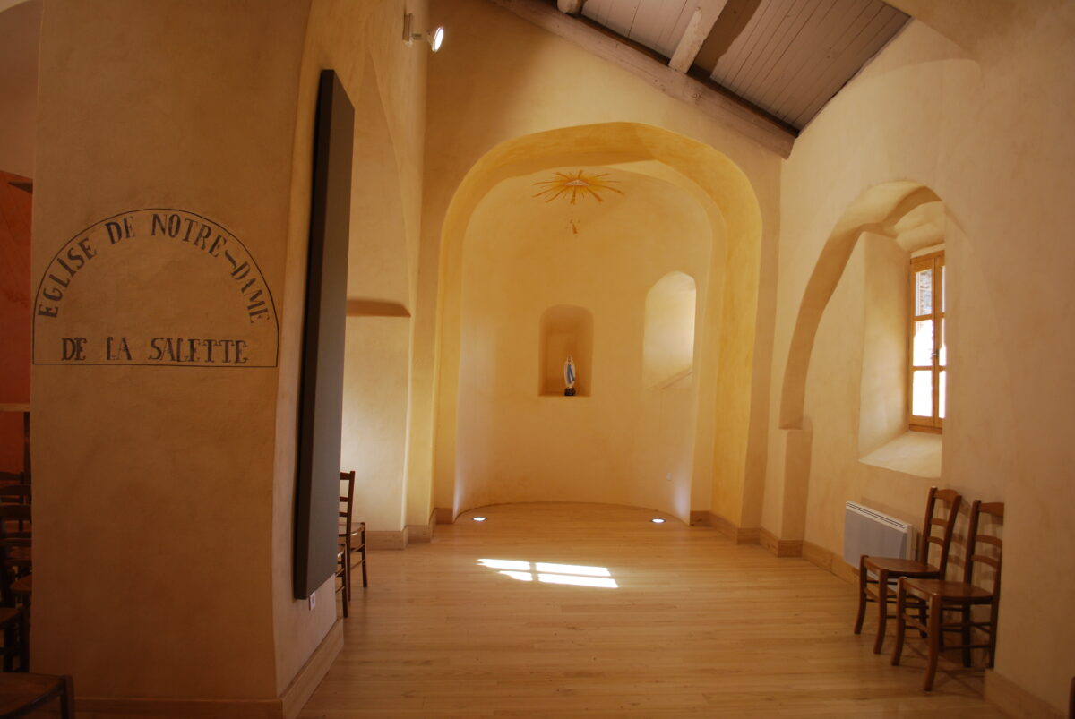 Image 2 : EGLISE NOTRE-DAME-DE-LA-SALETTE