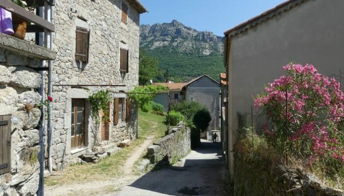 Image 1 : Gourdouze