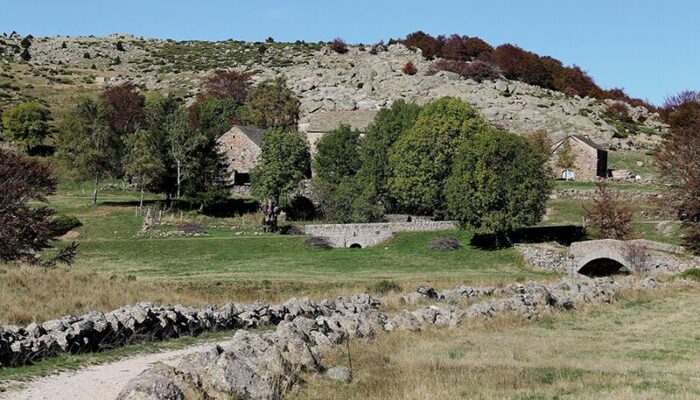 Image 3 : Villages du Sud - VTT n°10
