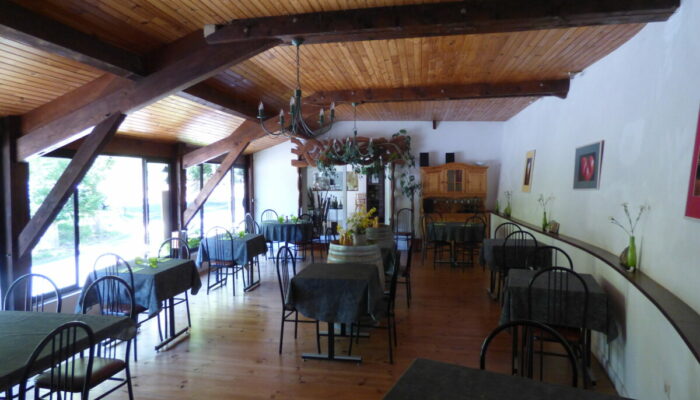 Image 2 : RESTAURANT LA SOURCE
